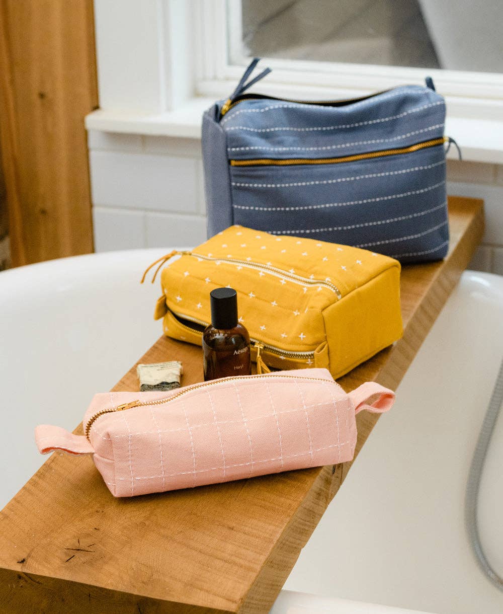 Small Grid-Stitch Toiletry Bag