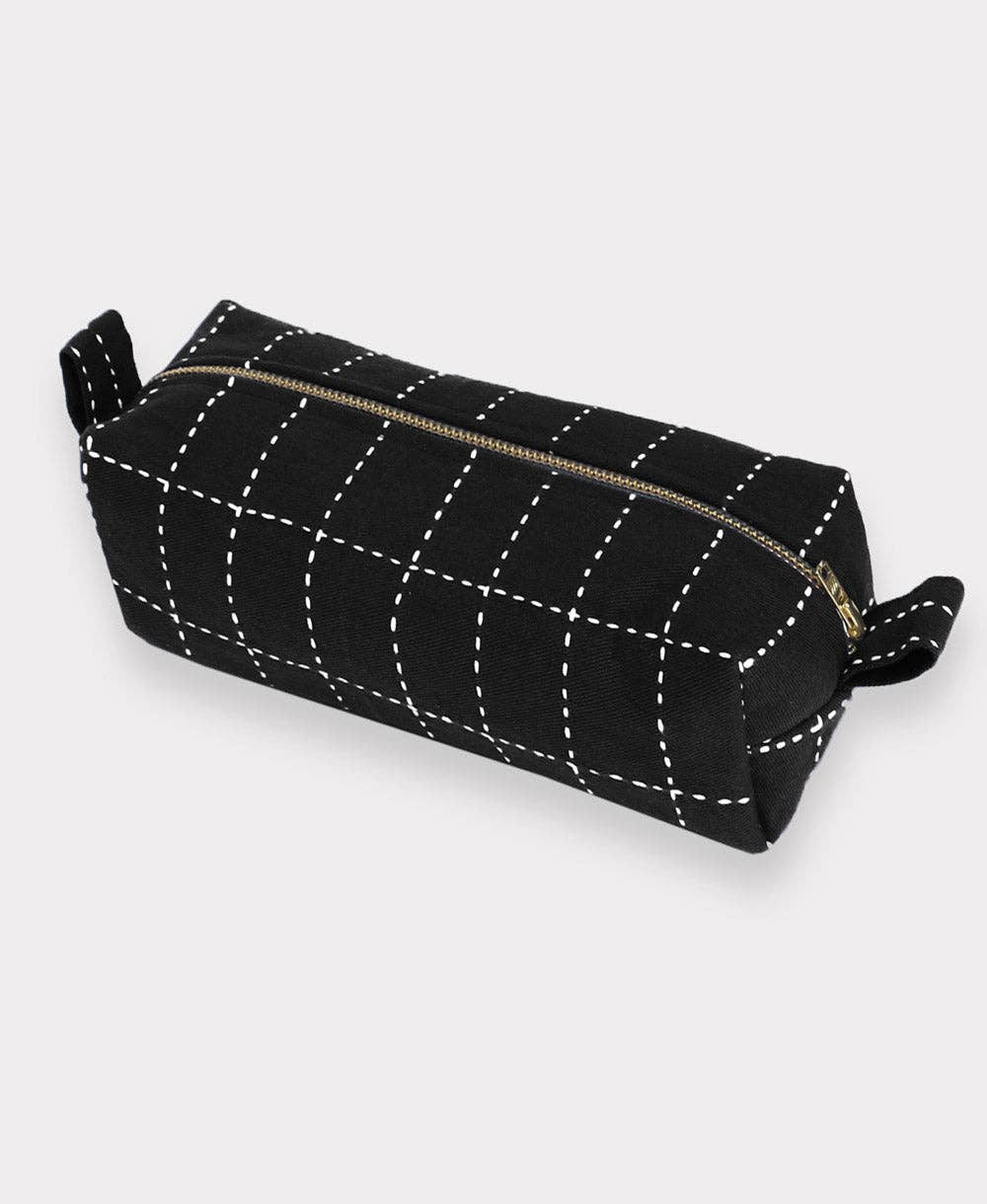 Small Grid-Stitch Toiletry Bag