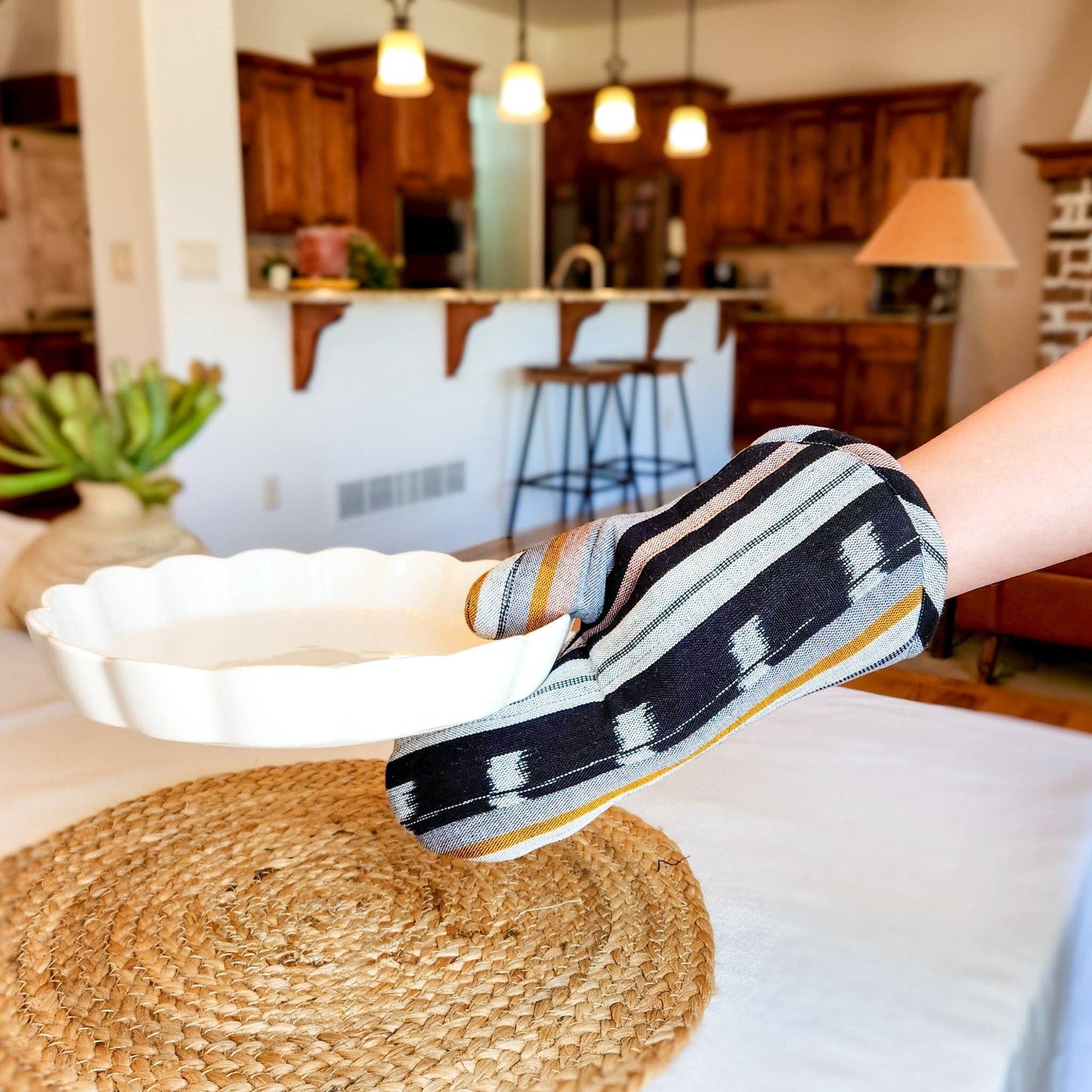 Fair Trade Handmade Oven Mitt - Made in Guatemala