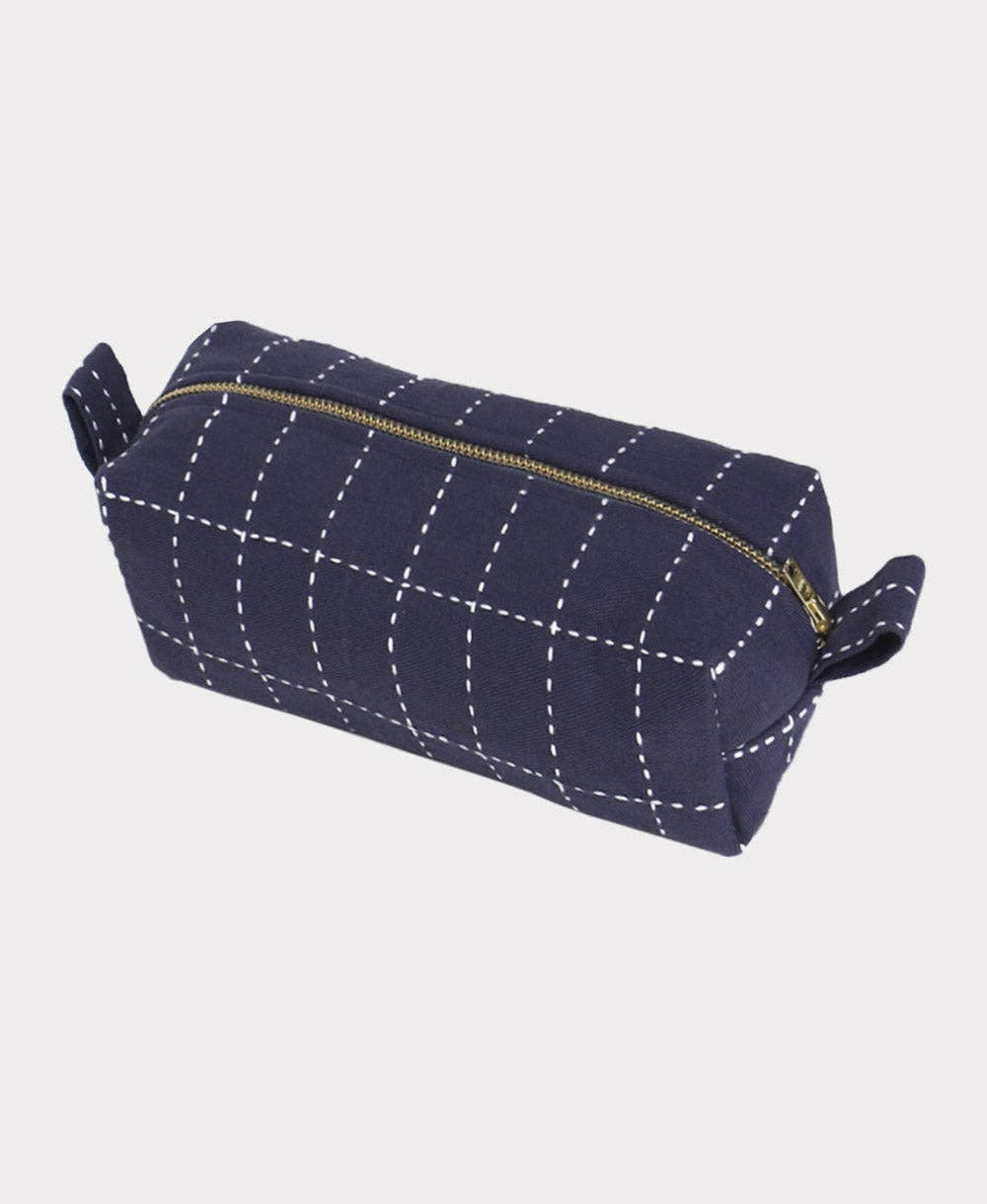 Small Grid-Stitch Toiletry Bag