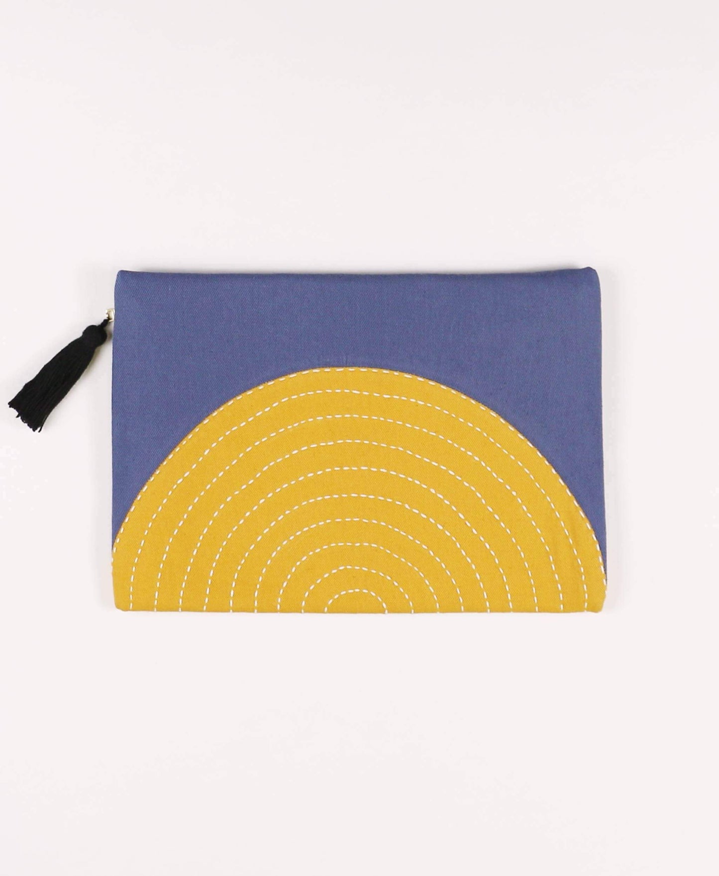 Eclipse Pouch Clutch